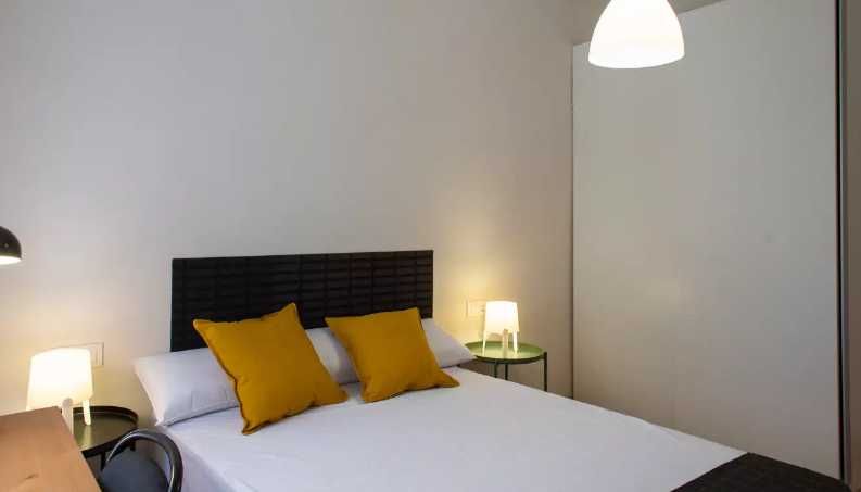 Дава се под наем Тристаен апартамент в Пловдив, Център - 74 кв.м за 234.6 € - Снимка #4