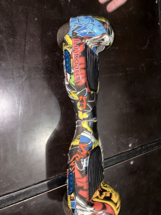 Hoverboard colorat in stare foarte buna