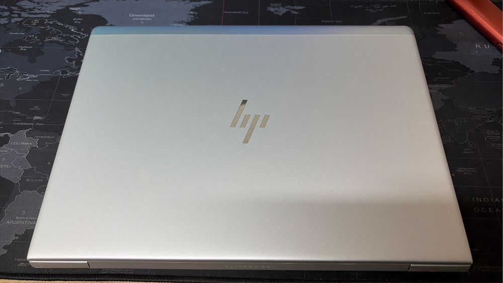 Laptop HP Eliteboog 830G5 / i5-gen8 / 250ssd / 16 GB Ram