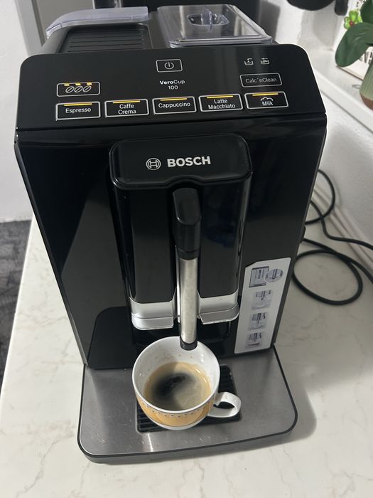 Кафе машина Bosch VeroCup 100