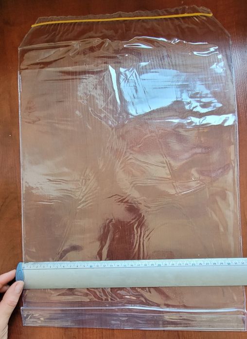 Полиэтиленовые пакеты с клейкой лентой для упоковки постельного белья