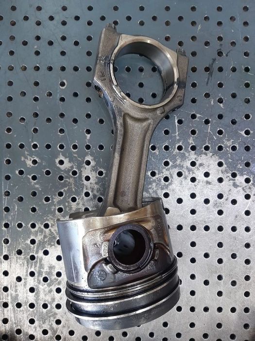 piston cu biela 2.0 d  n47d20d bmw seria 5 f11 f10