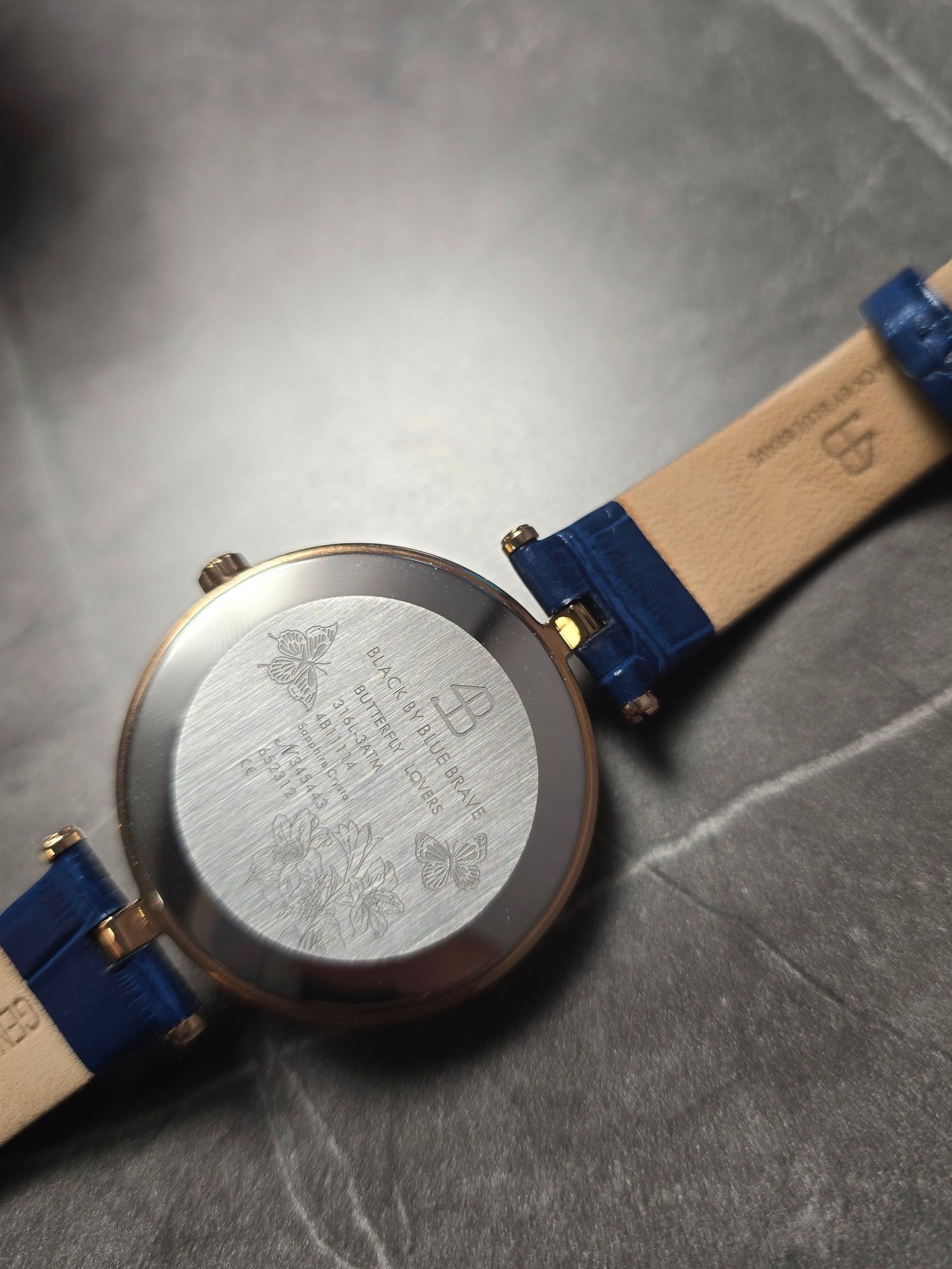 Дамски часовник - Butterfly Lovers 34mm