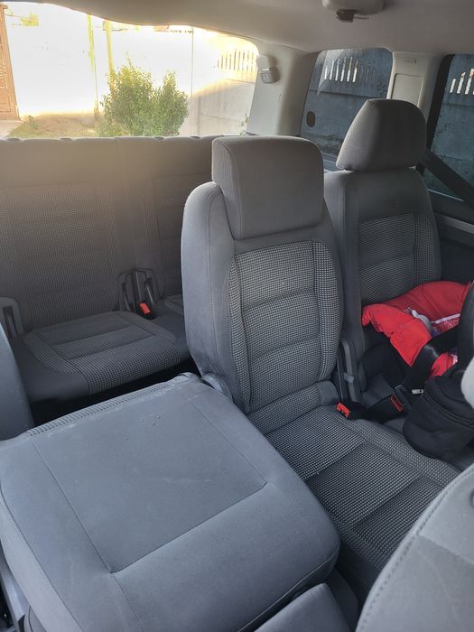 Volkswagen Touran 7 Locuri Schimb / Variante