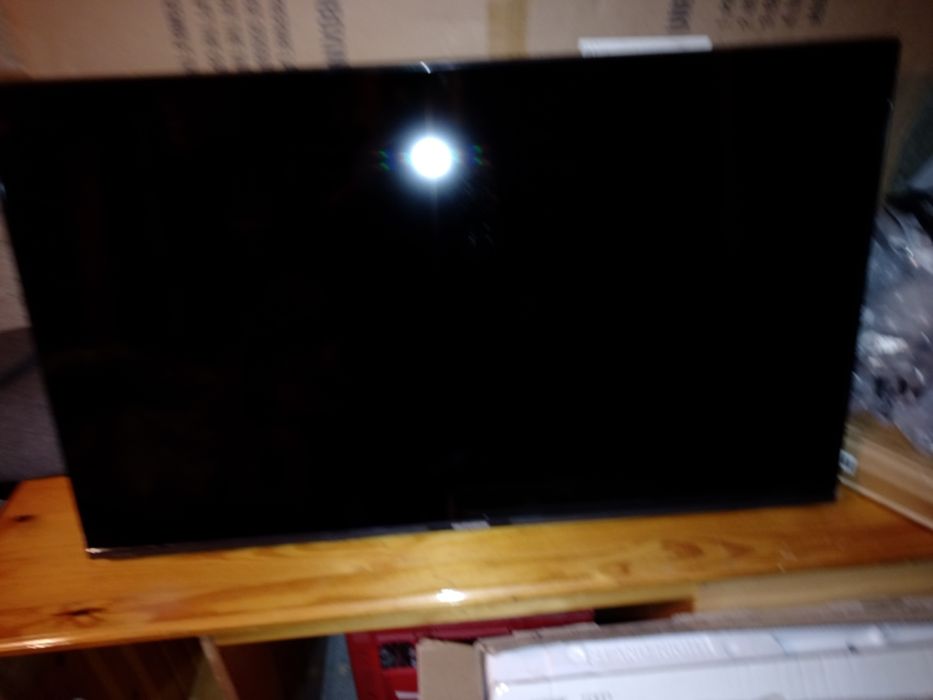 СМАРТ Телевизор Telefunken 2 броя 43 инча