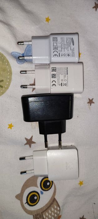 Адаптеры, провода, наушники USB без одного, сменные амбушюры
