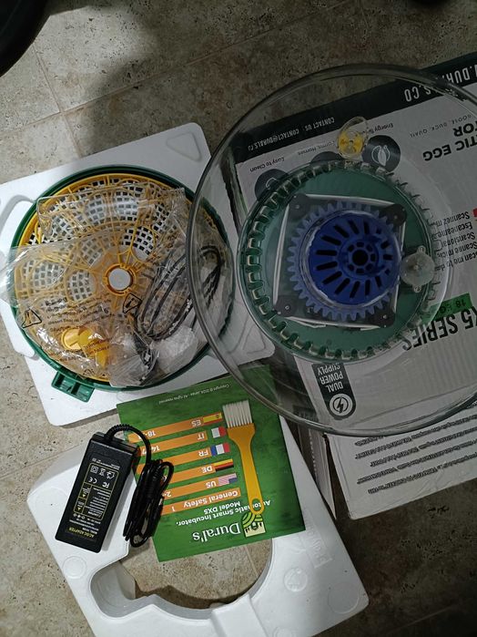 incubator complet automat pt 18 oua.