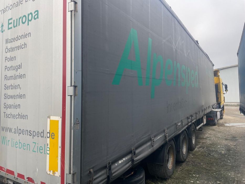 Vand semiremorca/ depozitare/ agricultura/ prelata/ platforma