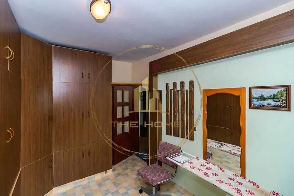 Дава се под наем Къща в Варна, Изгрев - 350 кв.м за 1500 € - Снимка #13