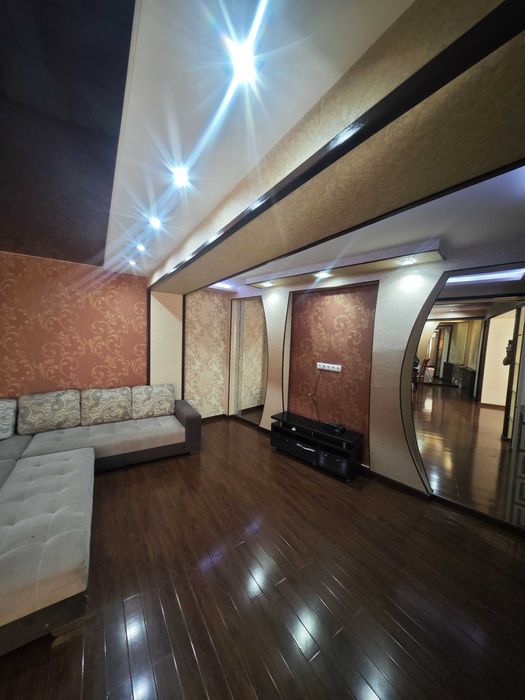 Дархан своя 3/2/9 с евроремонтом. 117 кв/м.