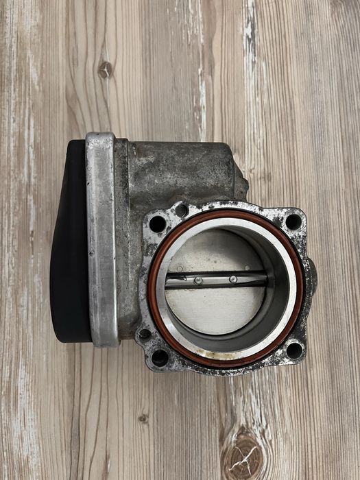 Дросел за BMW e46