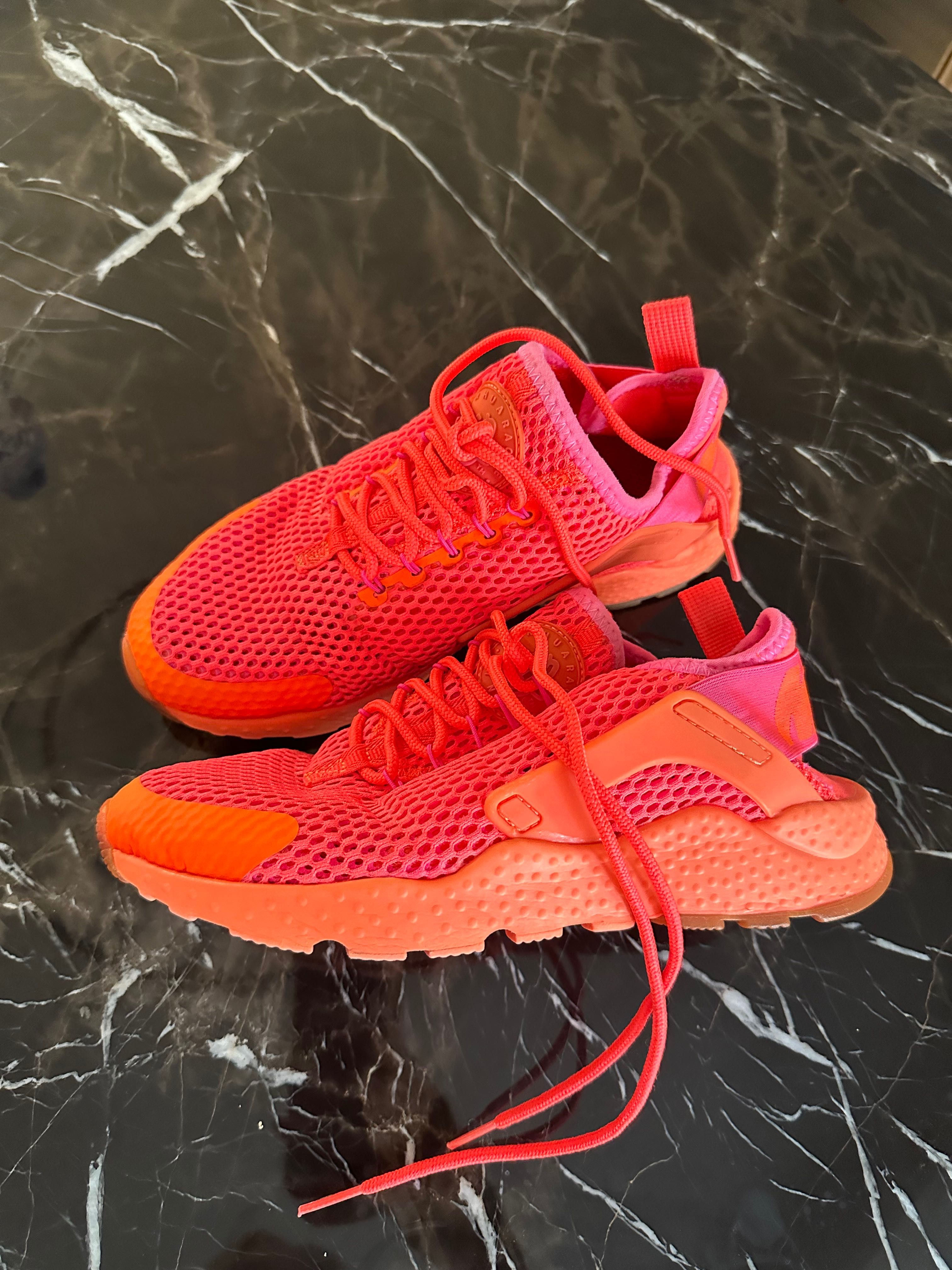 Дамски маратонки Nike