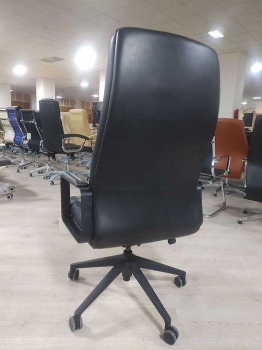 Кресло поворотное MURANO