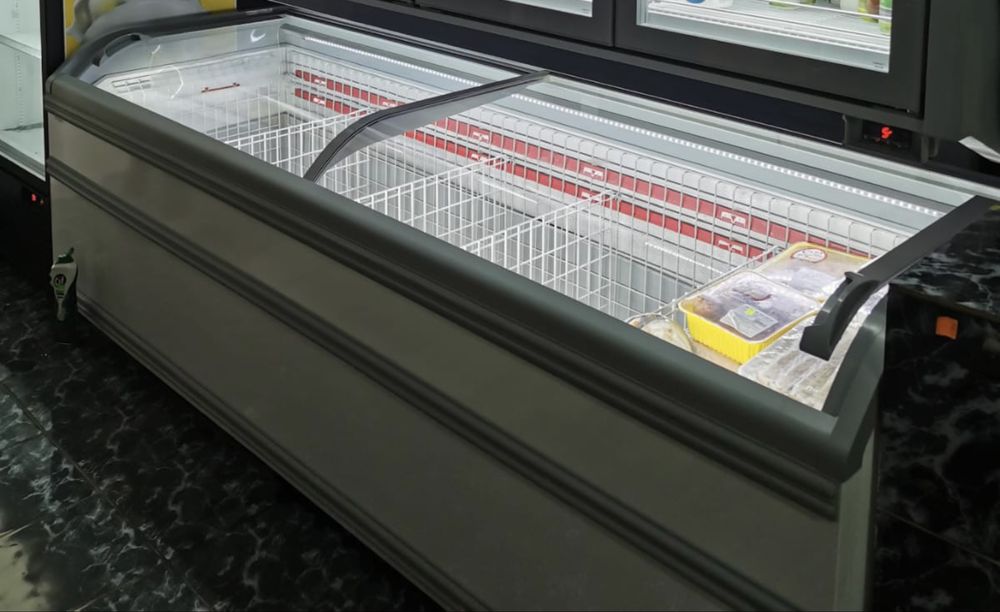 Lada frigorifica congelare/refrigerare 210cm lungime