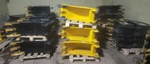 Ковш шириной 400 мм для экскаваторов-погрузчиков KOMATSU WB93,WB95.