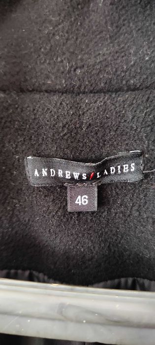 Късо Дамско Палто Andrews Ladies