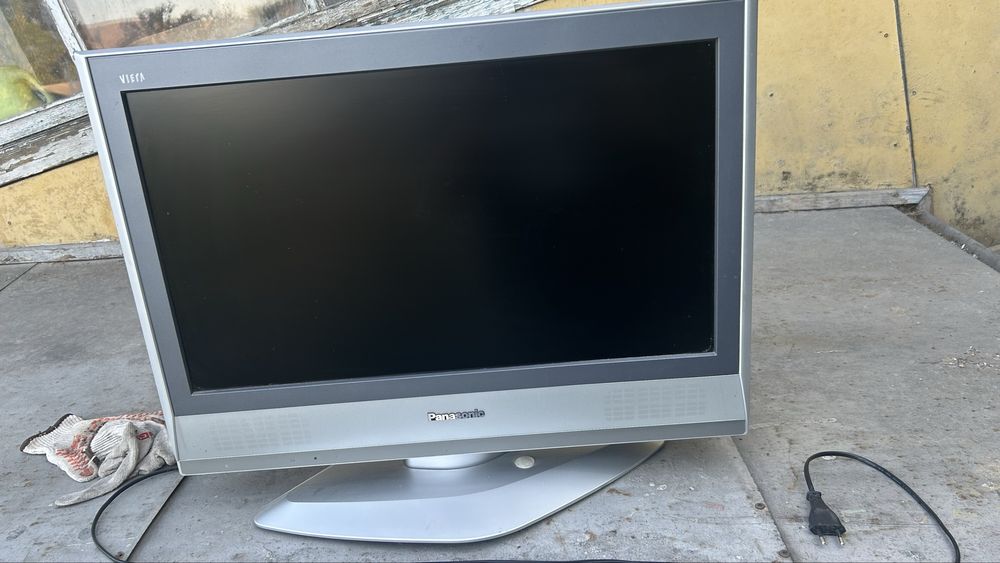 Телевизор panasonic