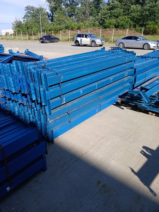 Rafturi metalice de vânzare