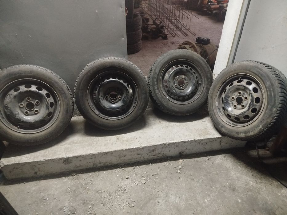 Продавам джанти с гуми 5*112