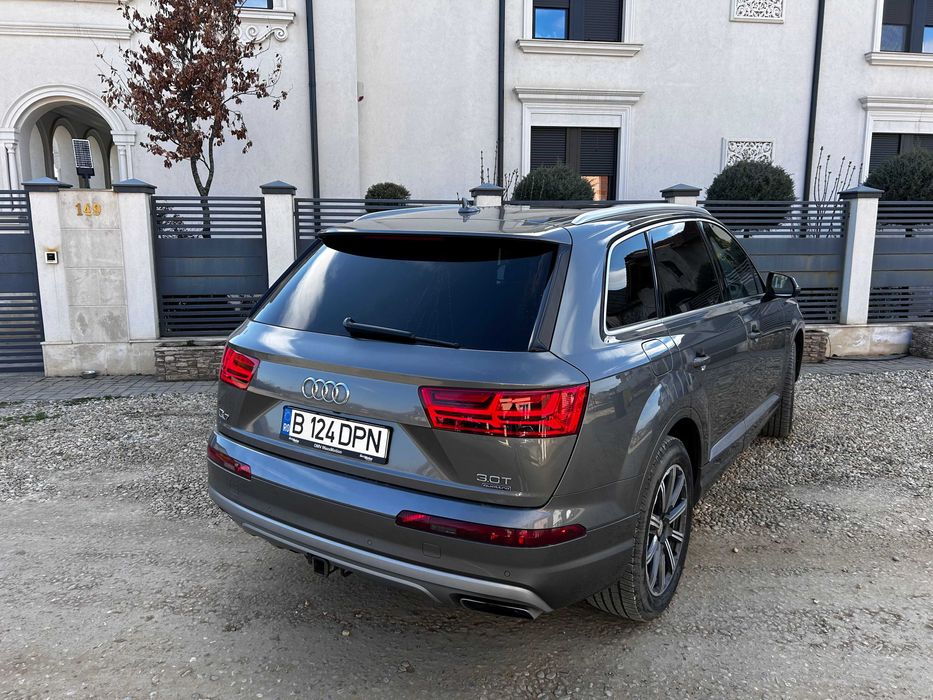 audi q7 benzina 2017 gri 239500km pret BLACK FRIDAY 19.000 euro