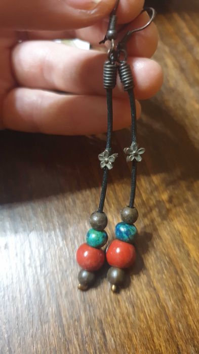 Ръчно правени обеци