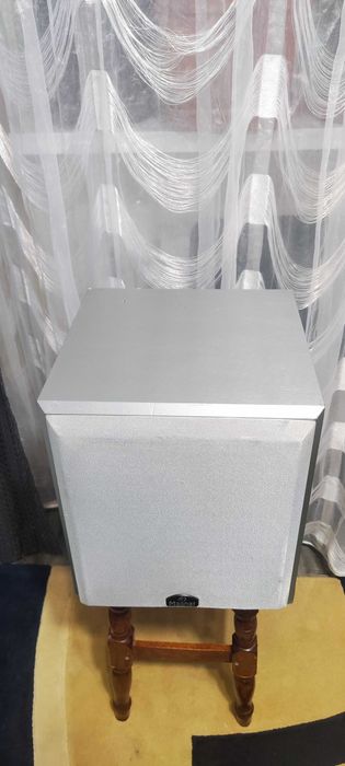 Subwoofer Audio Activ Magnat Art. Nr. 1458561S Cu Statie Interna pt El
