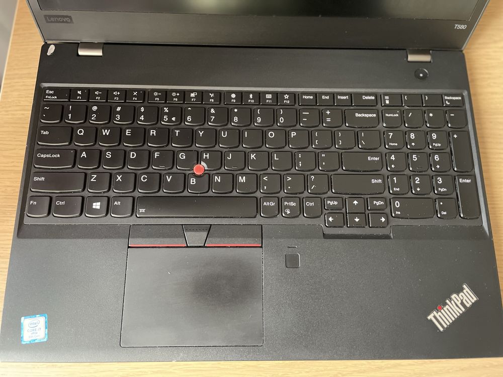 Lenovo T580 i7 gen8 16GB RAM 512GB M2 SSD