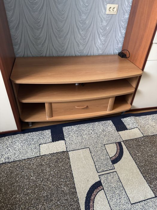 Тумба под телевизор