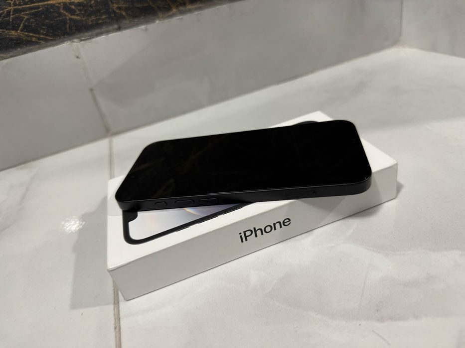 Iphone 16e, Black, 128Gb, Liber de Retea