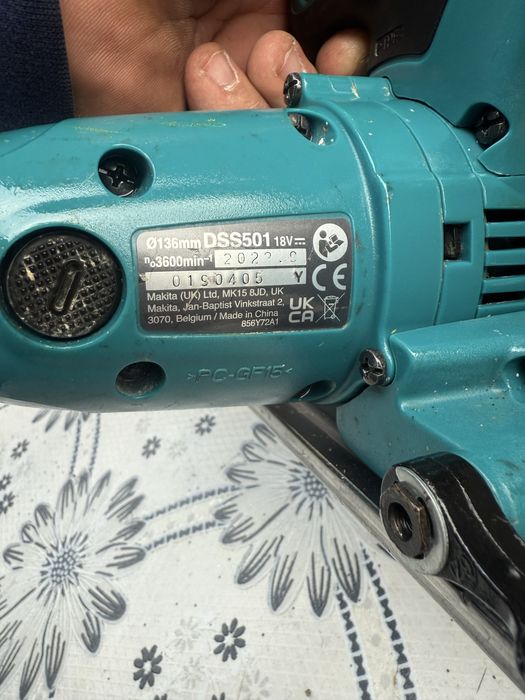 Ръчен акумулаторен циркуляр Makita DSS501Z / 18 V, диск 136 мм /