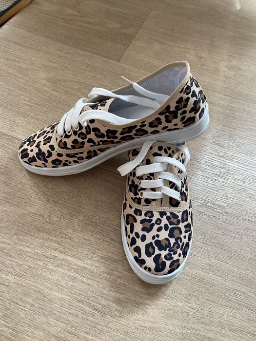 Женская обувь 38 размер