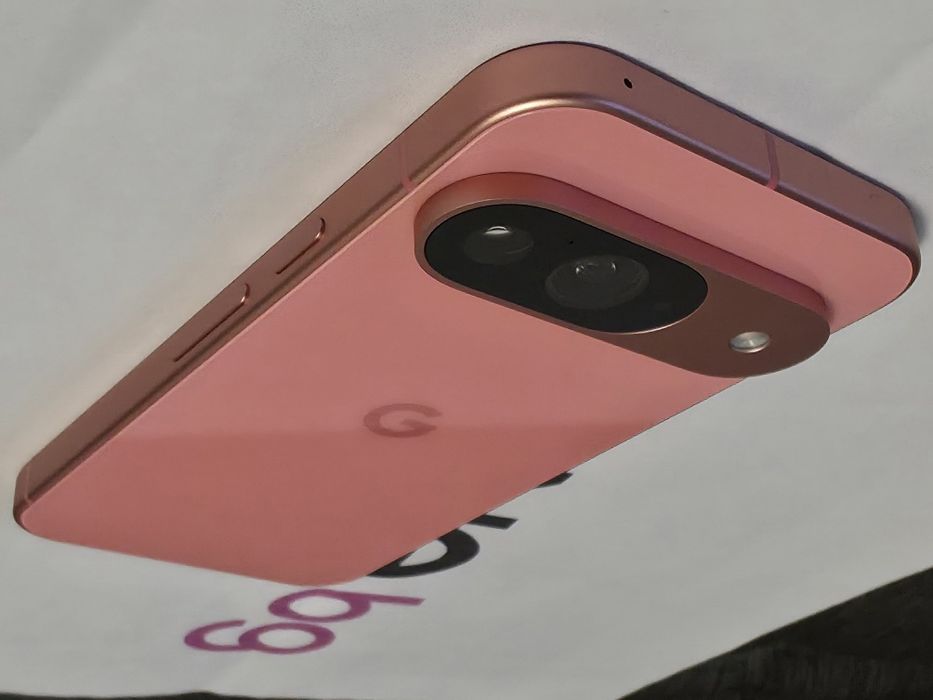 КАТО НОВ 128GB Gogle Pixel 9 Гаранция Ozone 2027г. Peony / Розов