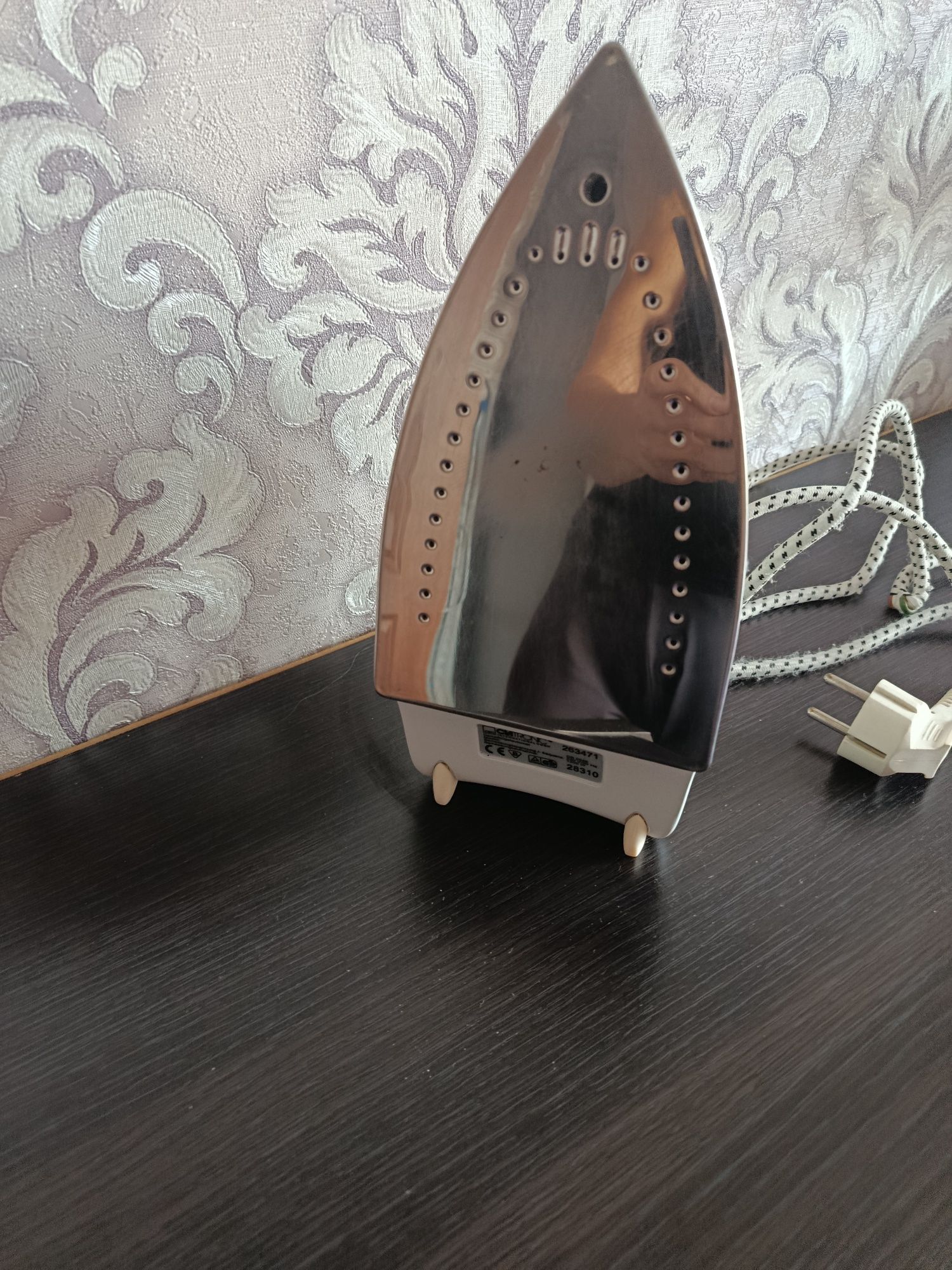 Утюг   CLAtronic