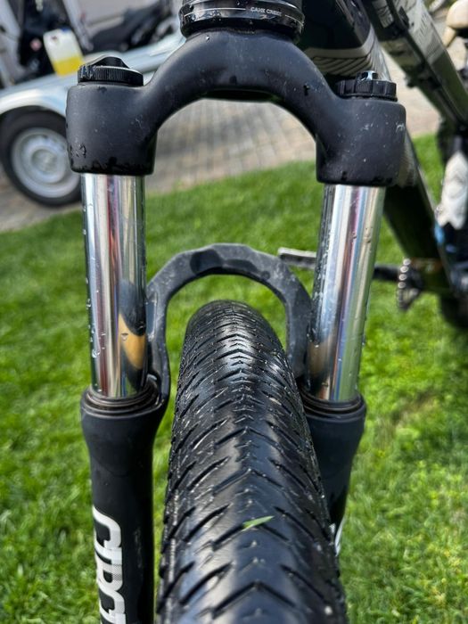 Vând bicicleta SUBROSA Kiezdirt  pt copii 26 inch !