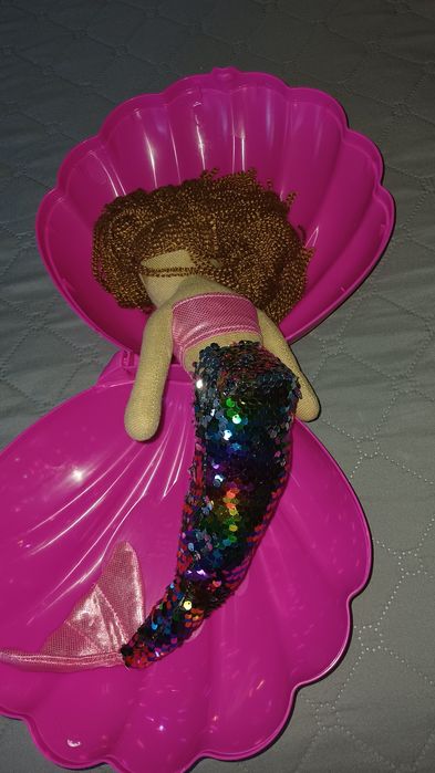 Secret Mermaid Treasures Кукла Русалка в Мида