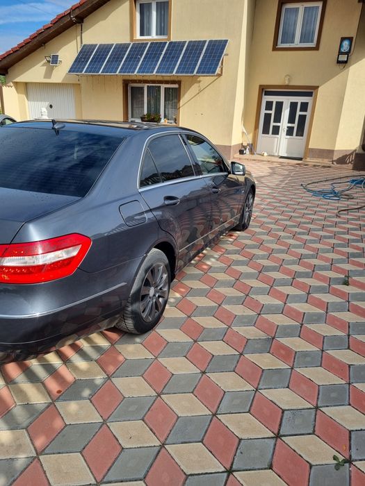 Vand Mercedes E220
