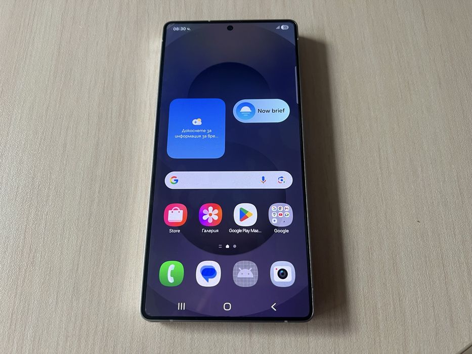 Продавам Samsung Galaxy S25 Ultra 256/12GB