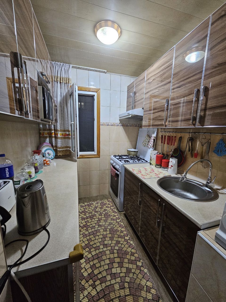 Продаю 2/2/4 МГИМО Максим Горький