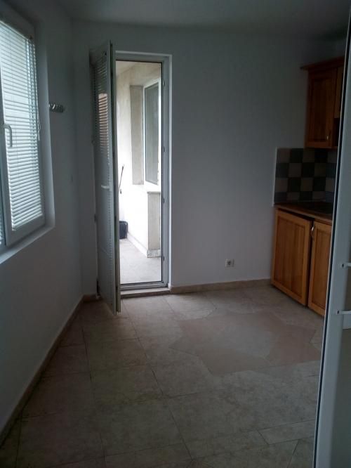 Двустаен апартамент под наем в ж.к. Гоце Делчев, 2022360