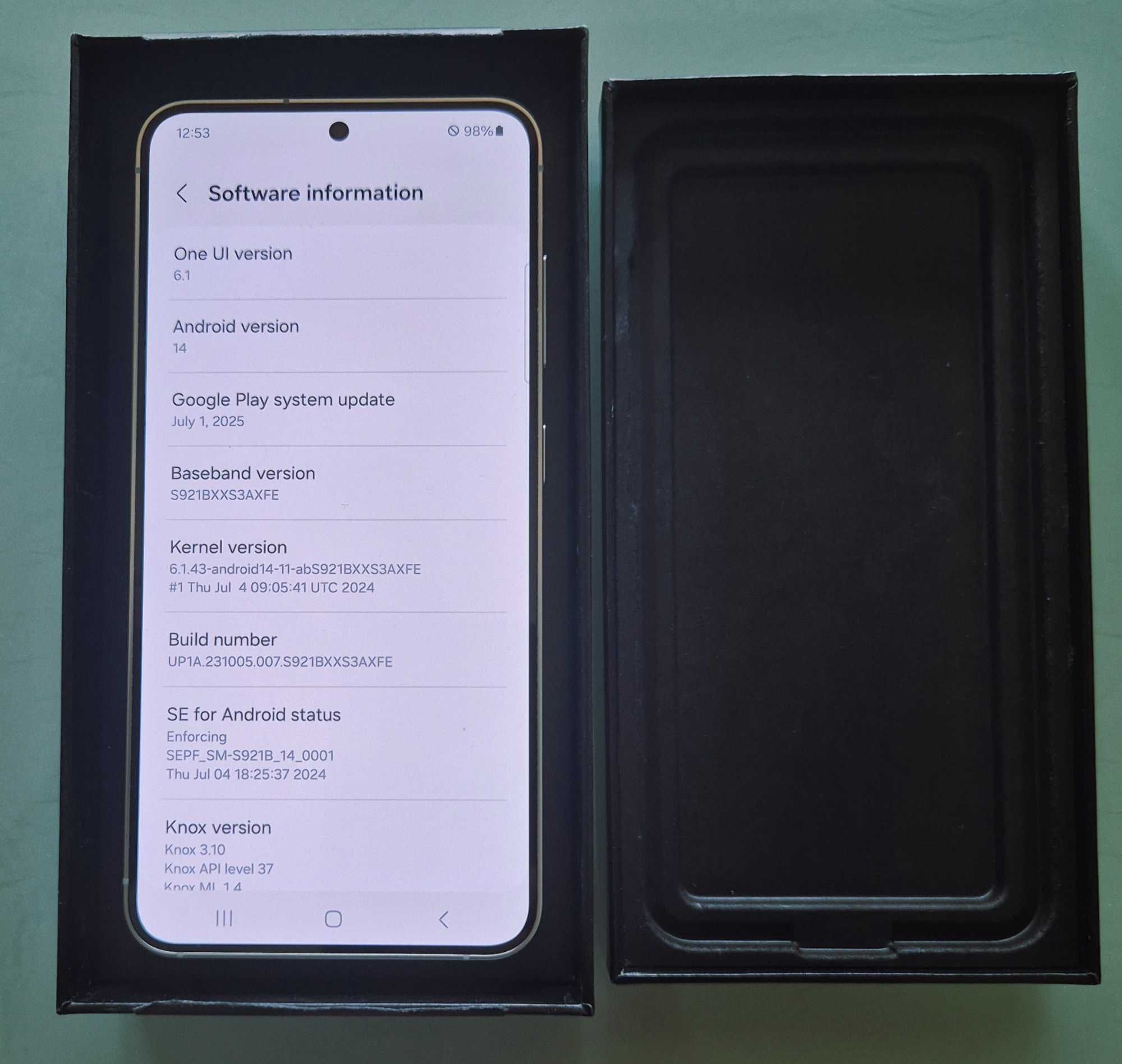Продавам Samsung S24
