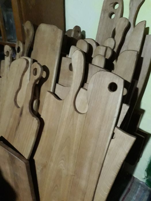 Funduri de bucătărie diferite modele unicate din stejar uscat 100 lei.