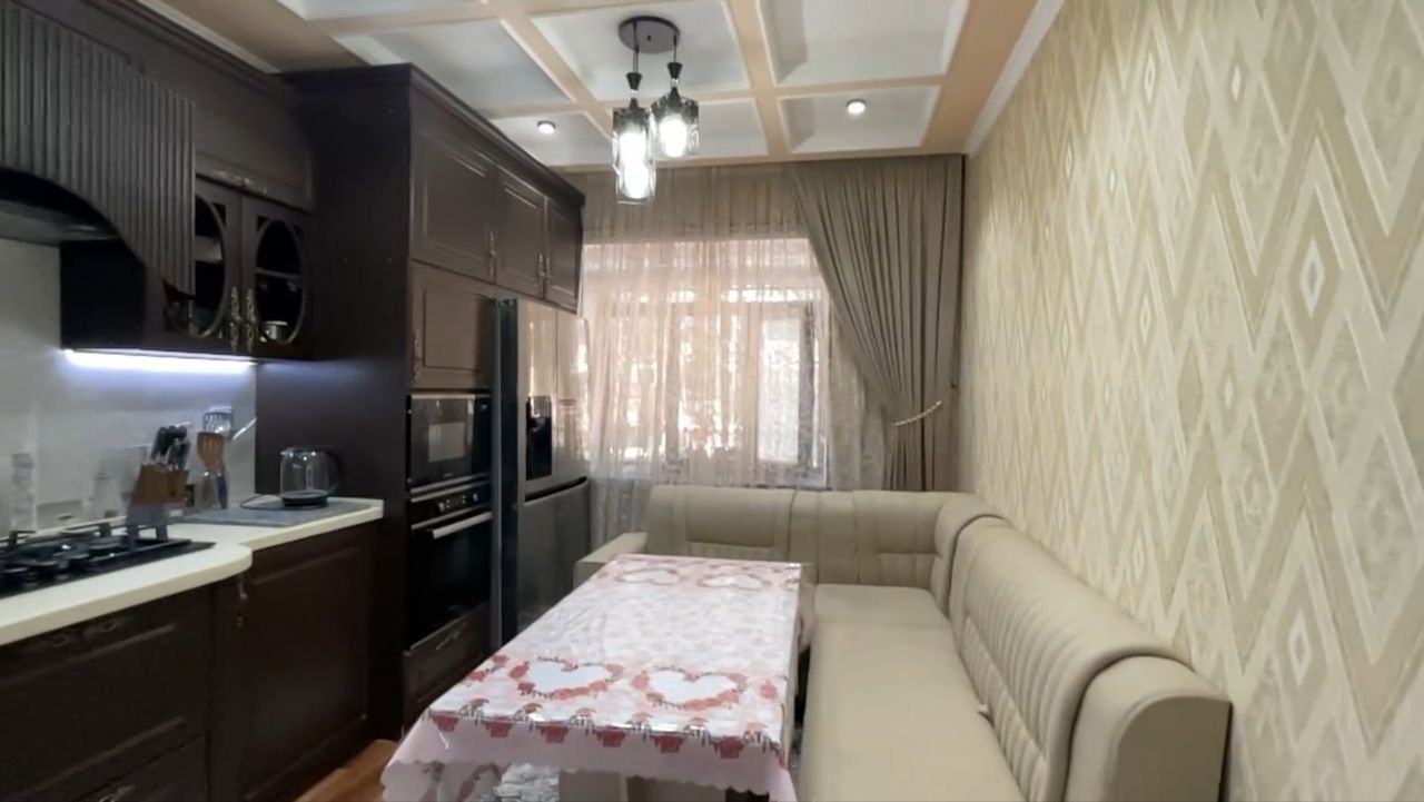 Продаётся квартира.