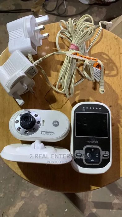 MOTOROLA MBP26 White - Digital Video Baby Monitor