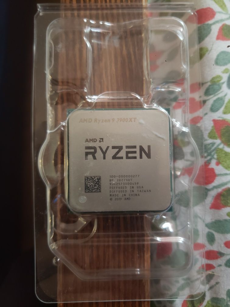 Procesor amd ryzen 9 3900xt