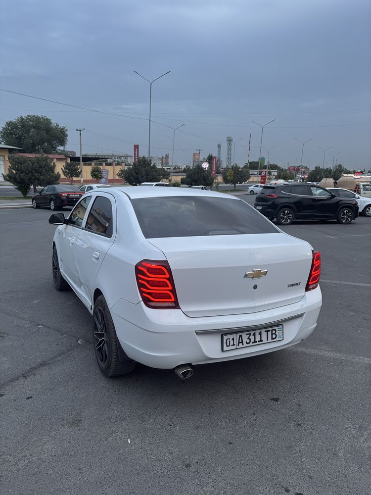 Oq Kobalt mexanika 2020 yil