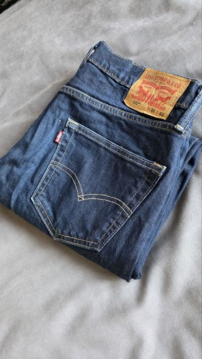 Оригинальные джинсы Levi's