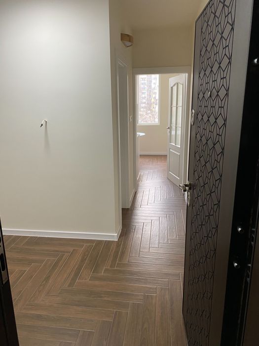 Дава се под наем Двустаен апартамент в София, Стрелбище - 90 кв.м за 765 € - Снимка #12