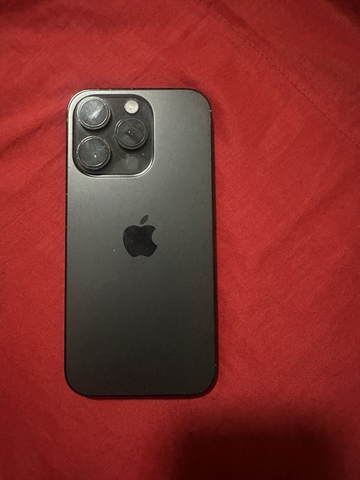 Айфон 14 про в идеальном состояний