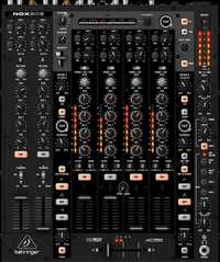 Behringer NOX606 Pro DJ Mixer
