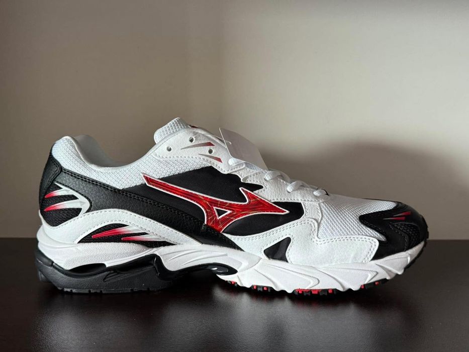 Wave Rider 10 'Special Pack 41н 26.5см Стелка Нови с Кутия